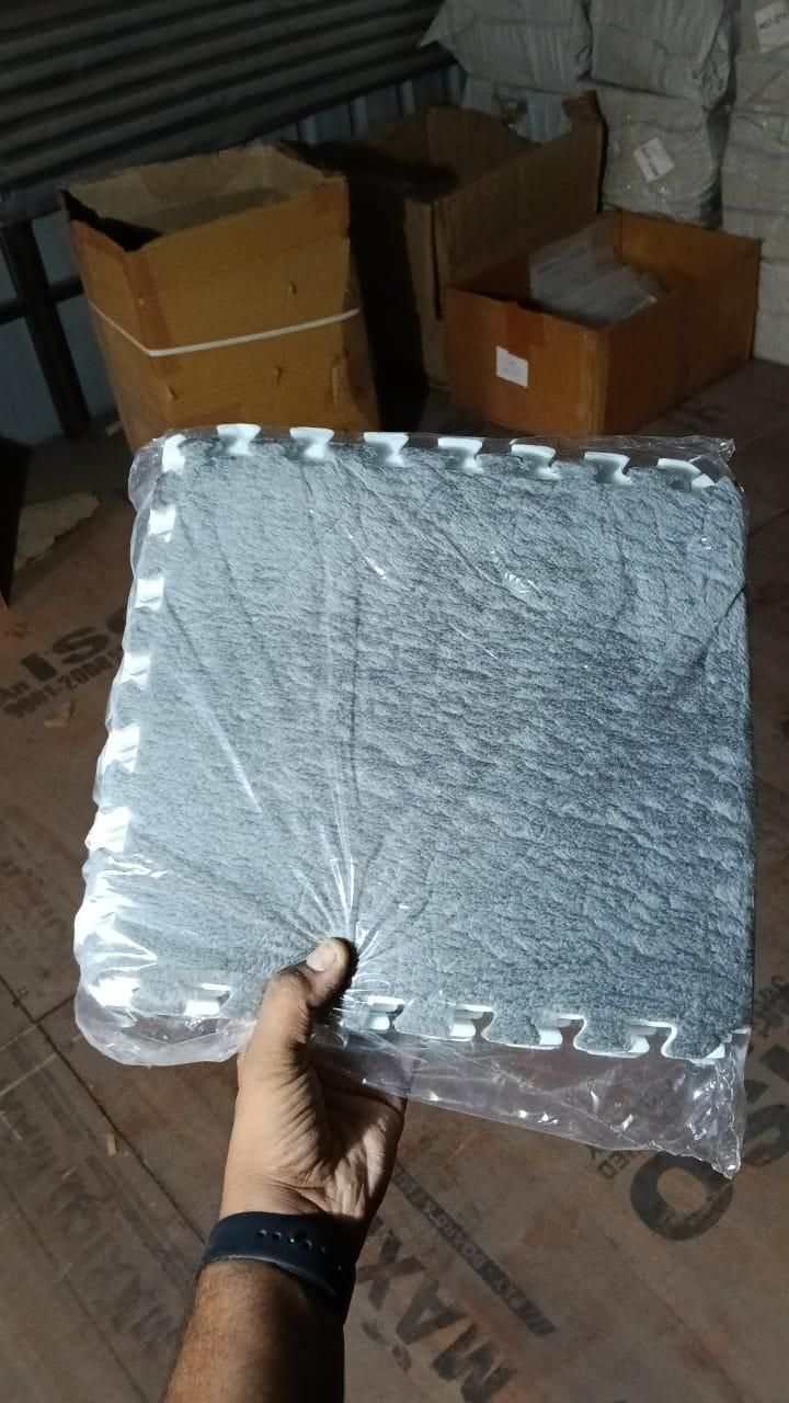 Interlocking Carpet Tiles Mat (6pc) - Utility Mart