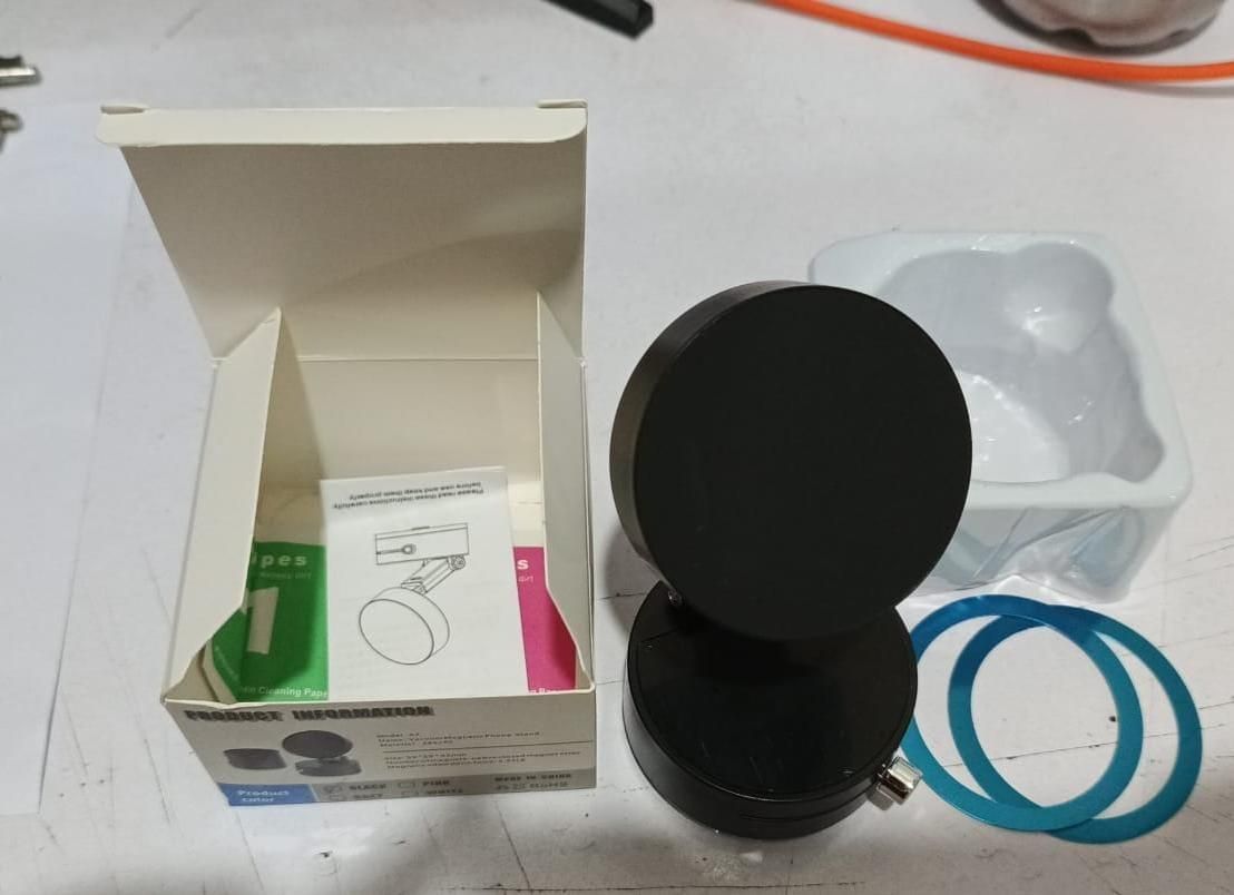 Vacuum Magnetic Suction Phone Holder - Utility Mart 